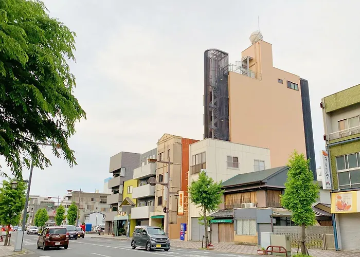 Petithotel017全室ミニキッチン付きファミリルーム 飲食街中心 阿波踊り会館7分 文理 徳島大学 アスティとくしま車8分