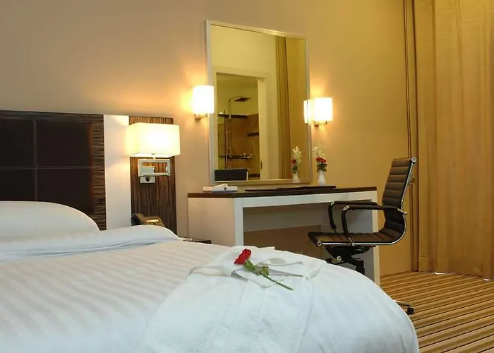 West Inn Hotel Faisalabad