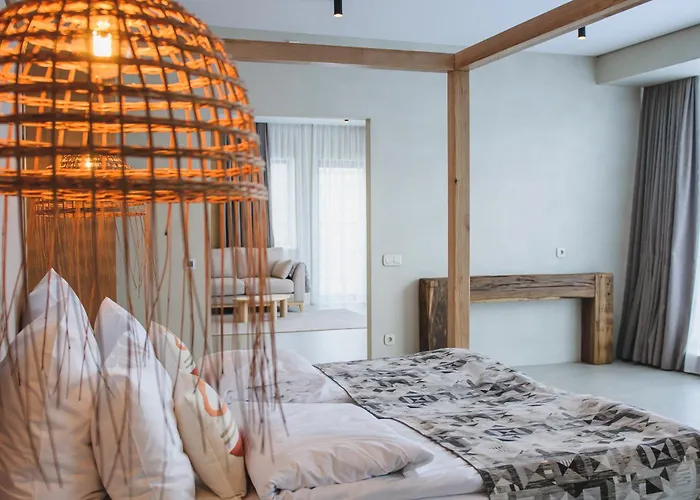 Verhovel Hotel