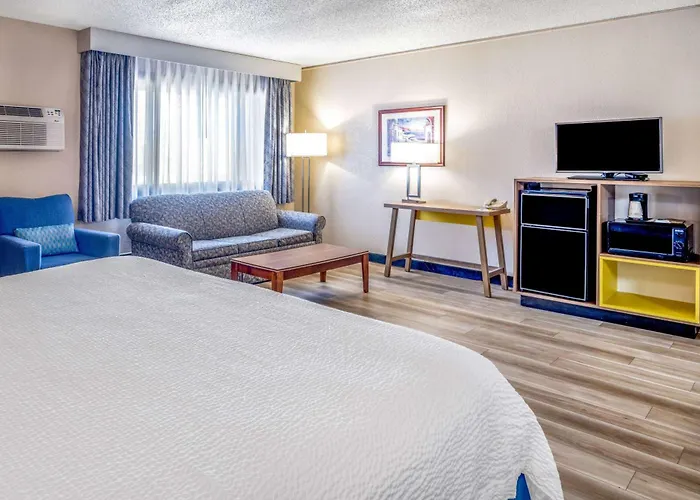 Days Inn By Wyndham Sioux Falls Airport