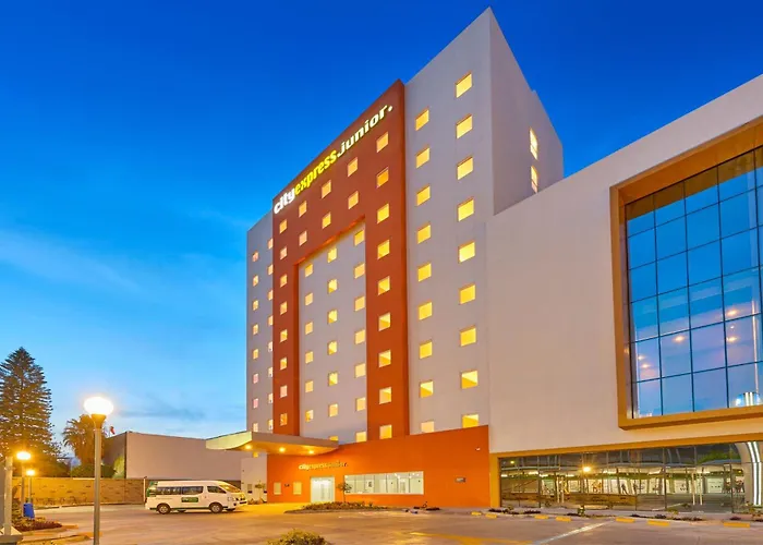 City Express Junior By Marriott Leon Centro De Convenciones