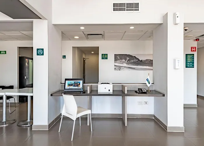 City Express Junior By Marriott Ciudad Del Carmen Aeropuerto
