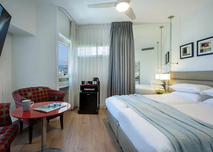 Maxim Design Hotel 3 Star Superior Tel Aviv