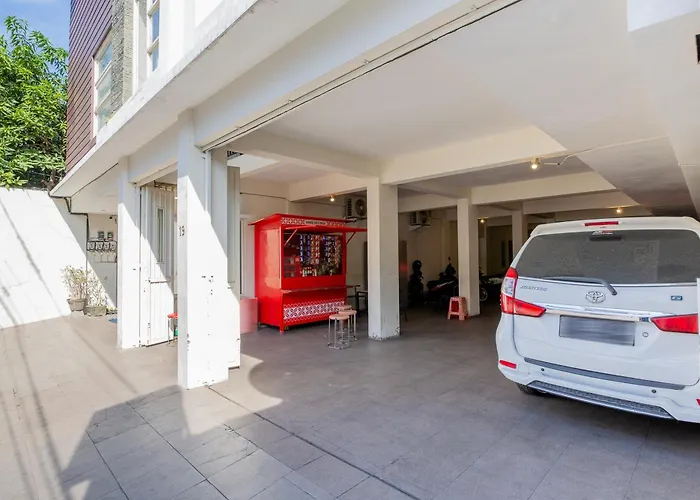 Urbanview Erga Family Residence Syariah Surabaya By Reddoorz