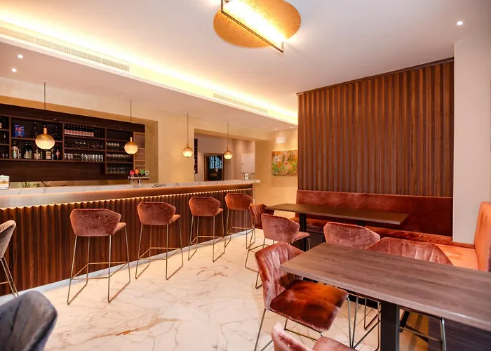 Hotel Chrys
