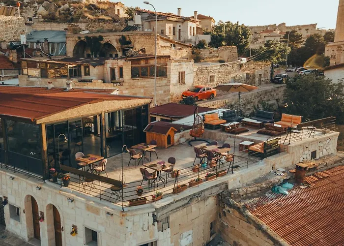 Tale Cave Inn
