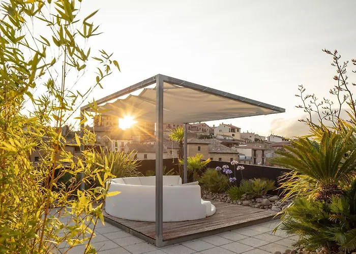 Hotel Viura