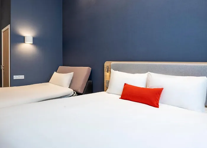 Holiday Inn Express Antwerp - City Centre By Ihg