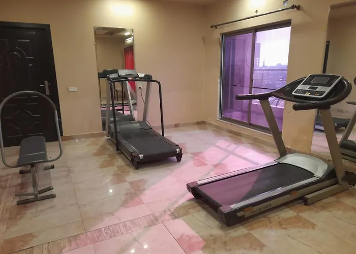 Grand Regent Hotel&Suites