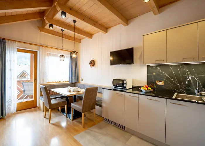 Garnì Lasteis B&B - apartments La Villa 