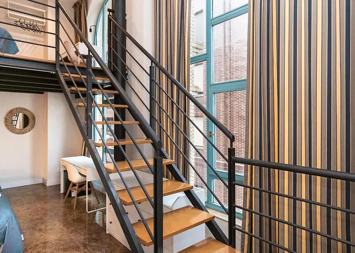 Vtz The Orus Factory Hotel - Parking Muy Economico