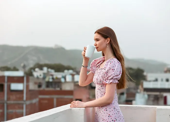 Bloom Boutique L Chelon Haveli