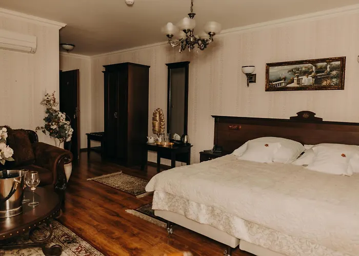 Olawian Hotel