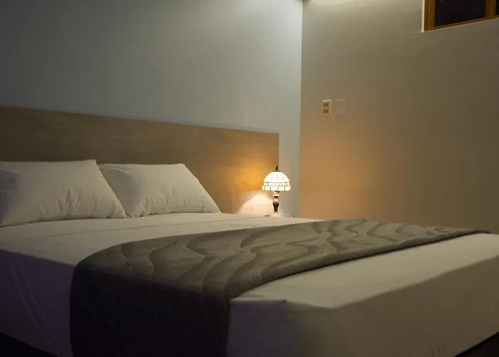 Izza Hotel