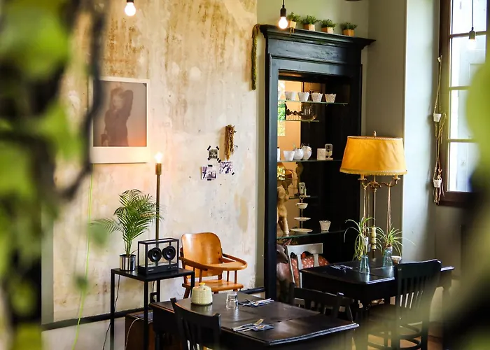 Le Boutik Hotel