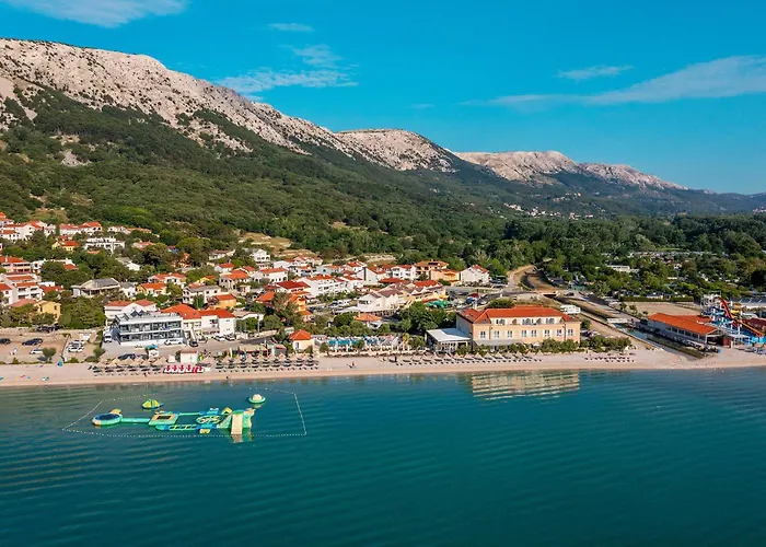 Hotel Dobrovit