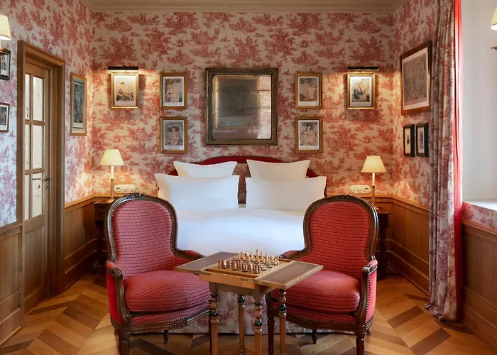 Hotel Airelles Gordes, La Bastide