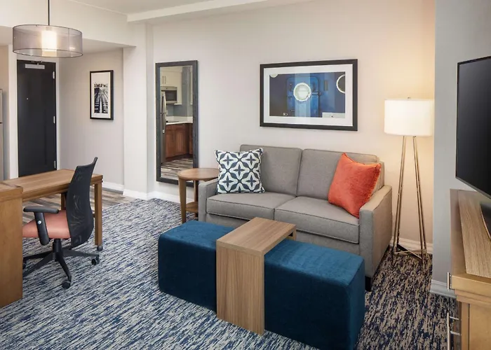 Homewood Suites By Hilton Boston Seaport District