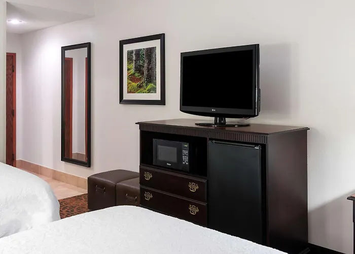 Hampton Inn Parkersburg/Mineral Wells