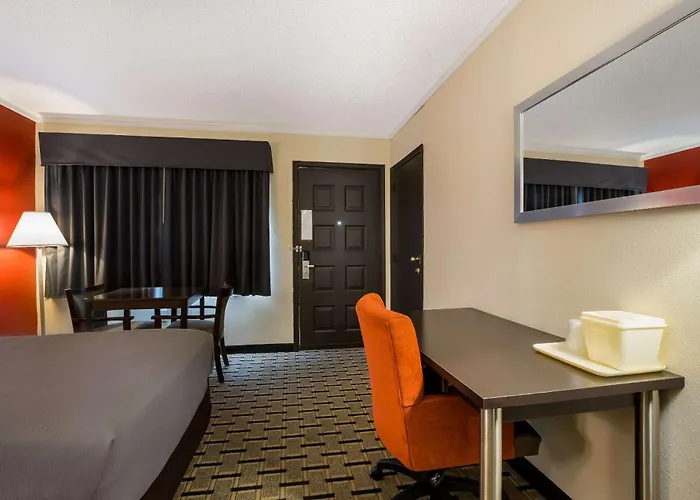 Quality Inn & Suites Millville