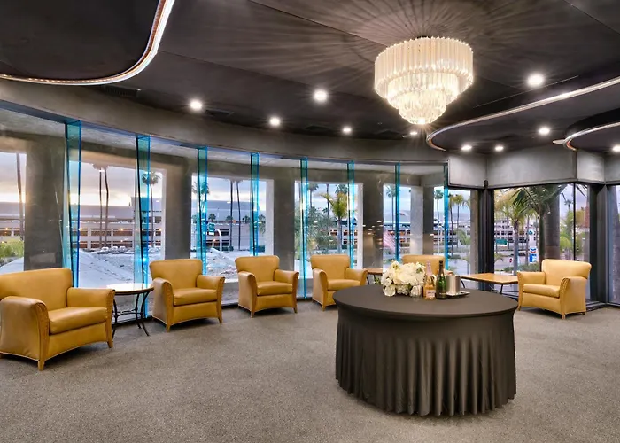 Atrium Hotel Orange County