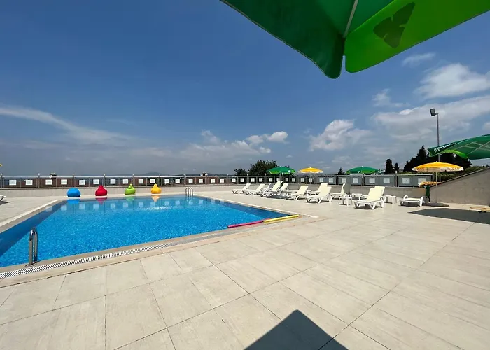 Double Royal Hotel