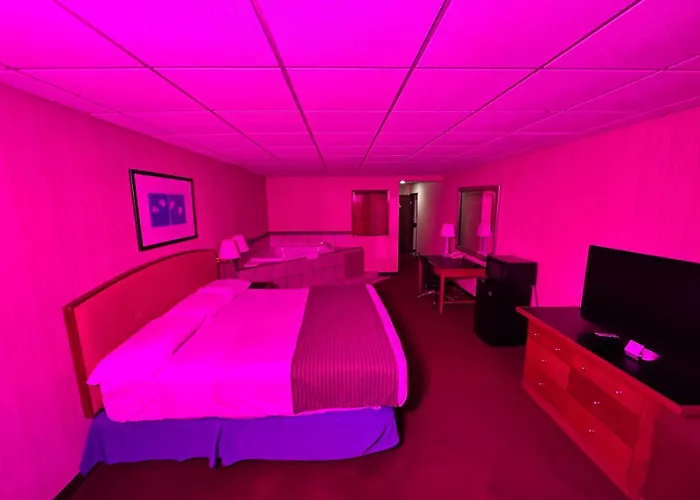 Travel Inn & Suites