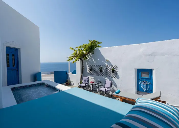 Santorita Suites