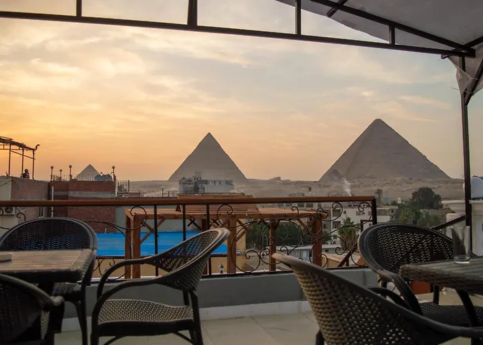 Pyramids Gate Hotel