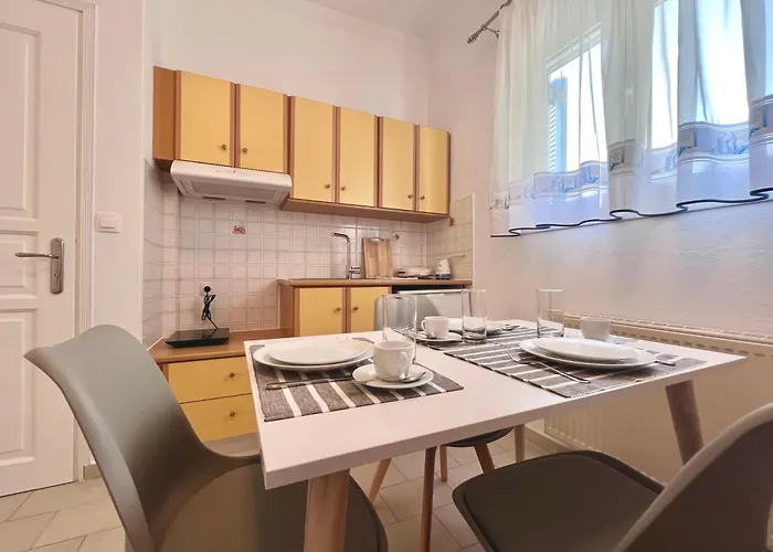 Athanasia Apartments