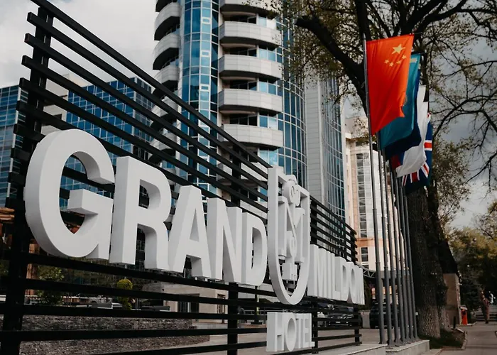 Grand Mildom Hotel