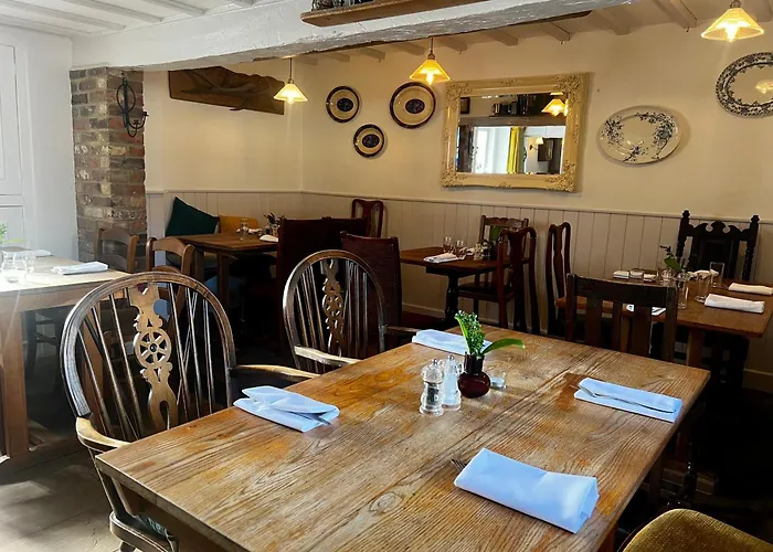 The Lion, Tredington