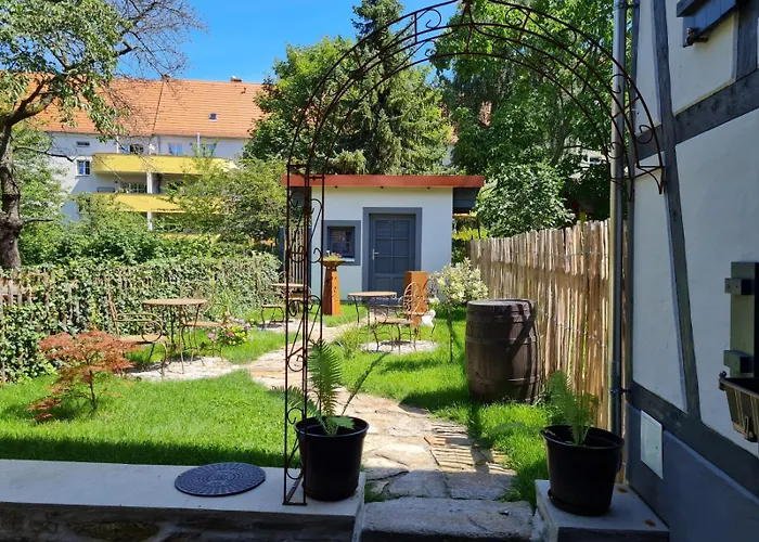 Hotel b&b altes hinterhäusel