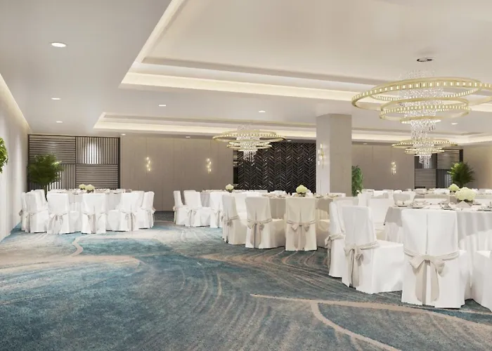 Holiday Inn & Suites - Al Khobar By Ihg