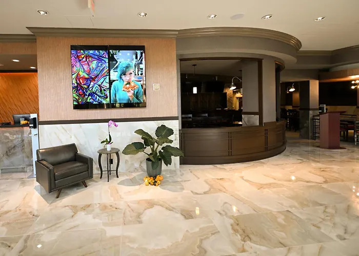 Grand Laurel Hotel