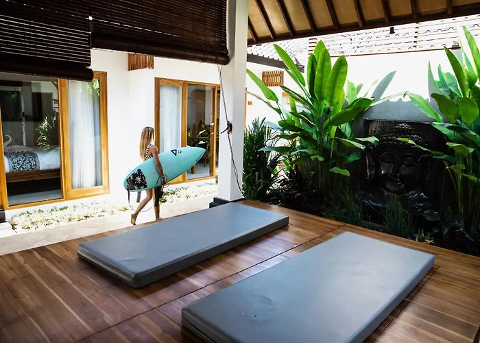 Villa Casablanca Surf Keramas