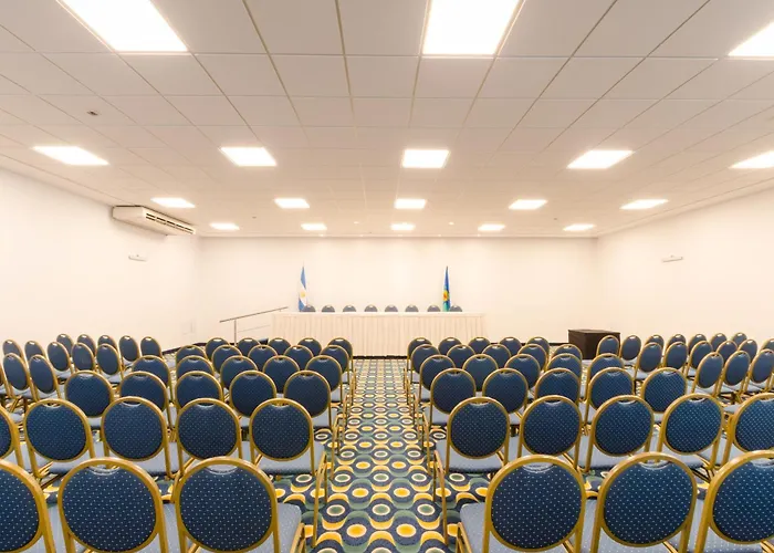 Hotel 13 De Julio