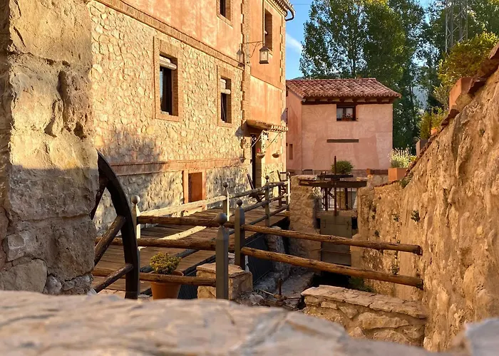 Caserón De La Fuente
