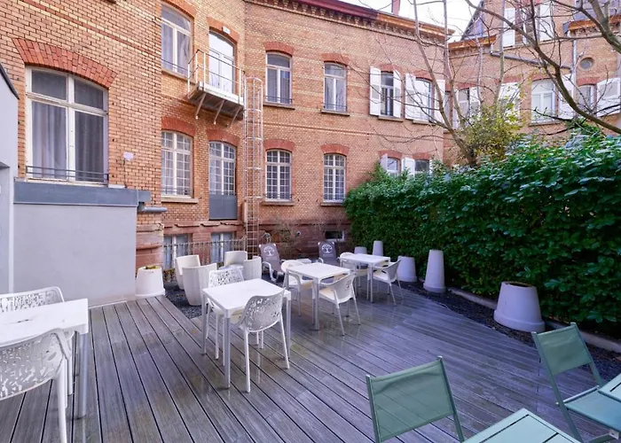 Adonis Hotel Straatsburg