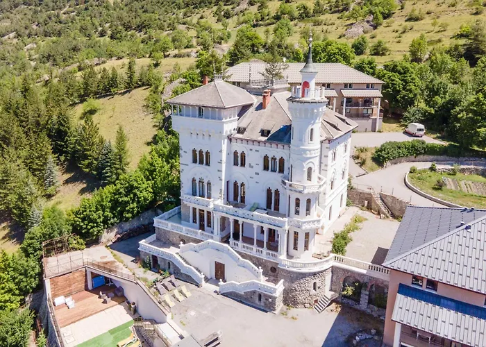 Résidence Château des Magnans by Nevesol Jausiers