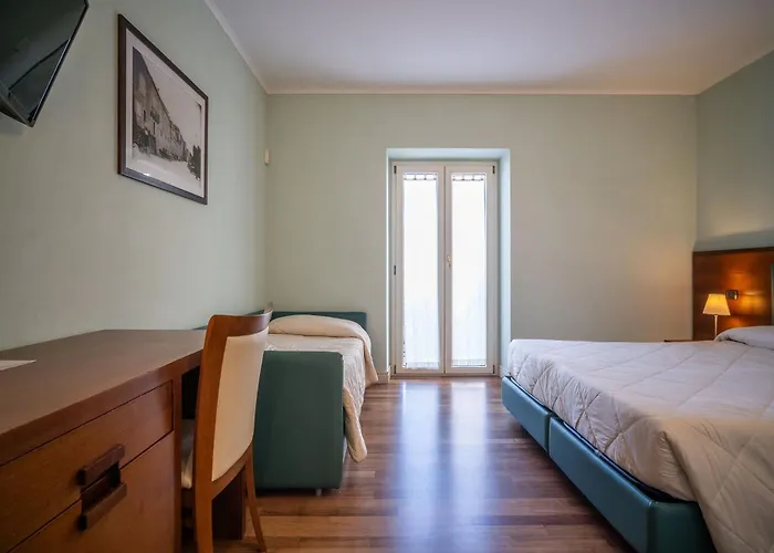 Rosa Hotel & Apartments