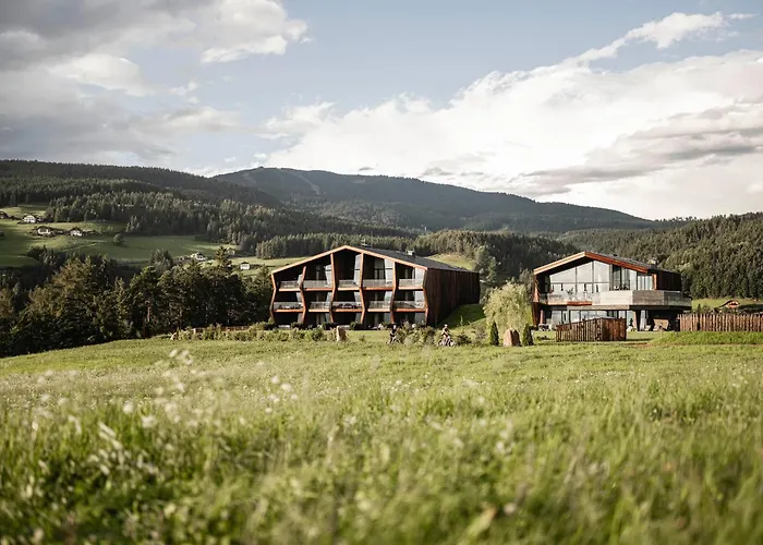 Aeon Hotel - Adults Only Bed & Breakfast Soprabolzano