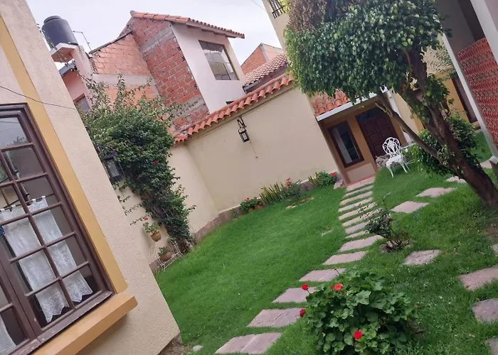 Paola Hostal