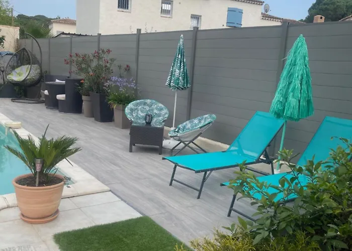 L'Hacienda, Haut De Villa , Une Chambre Avec Salle De Bain Et Toilettes Wc Privative