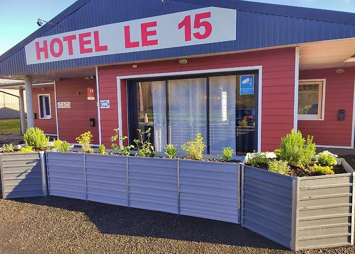 Hotel Le 15 Perigueux - Proximite A 89