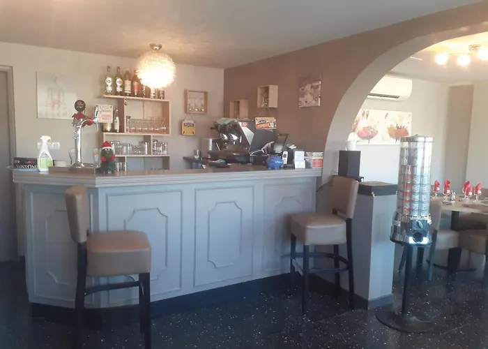 Chez Nous