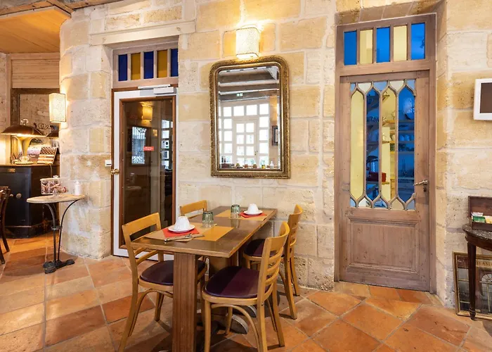 Hotel La Tour Intendance