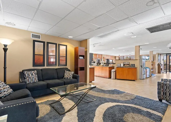 Travelodge By Wyndham Pueblo