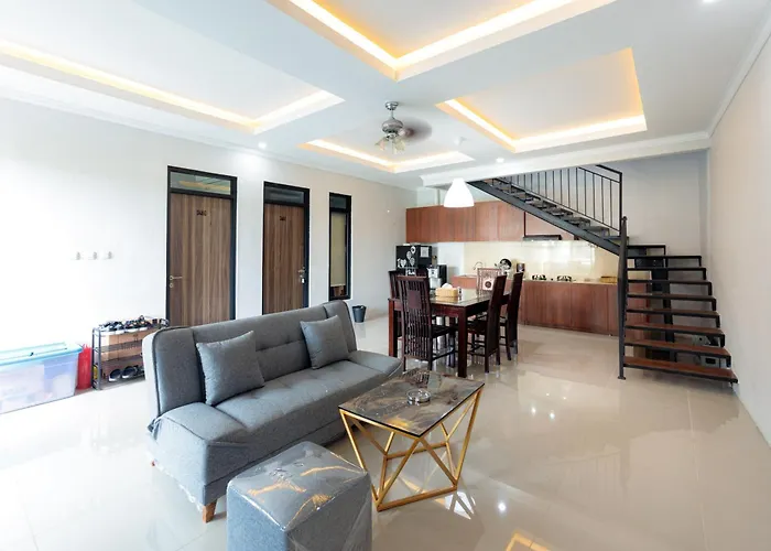 D Twinz House Syariah Redpartner