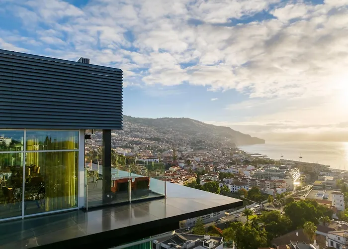The Views Baia - Adults Only Hotel Funchal 